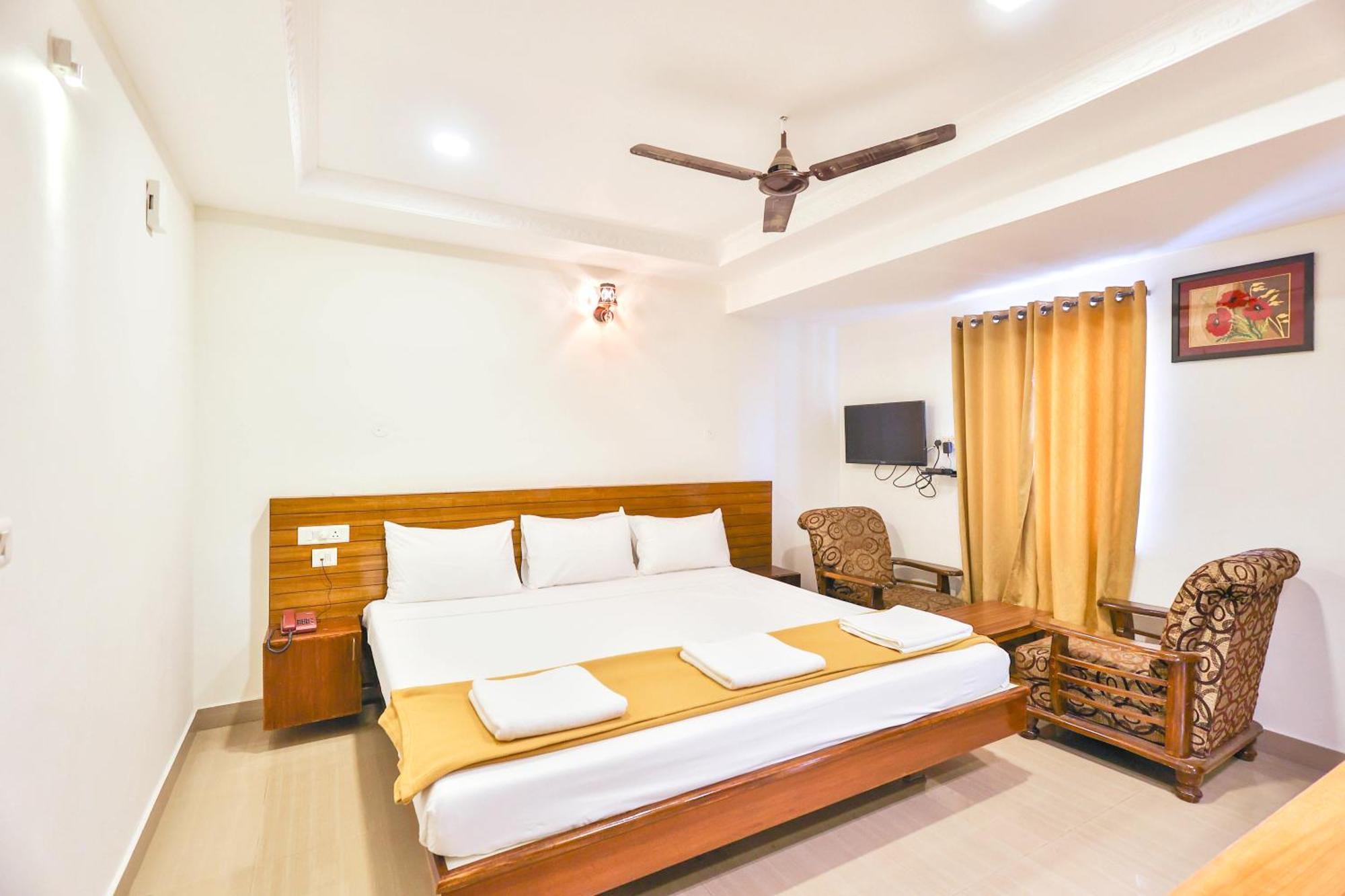 Hotel Golden Bliss Puducherry Eksteriør billede
