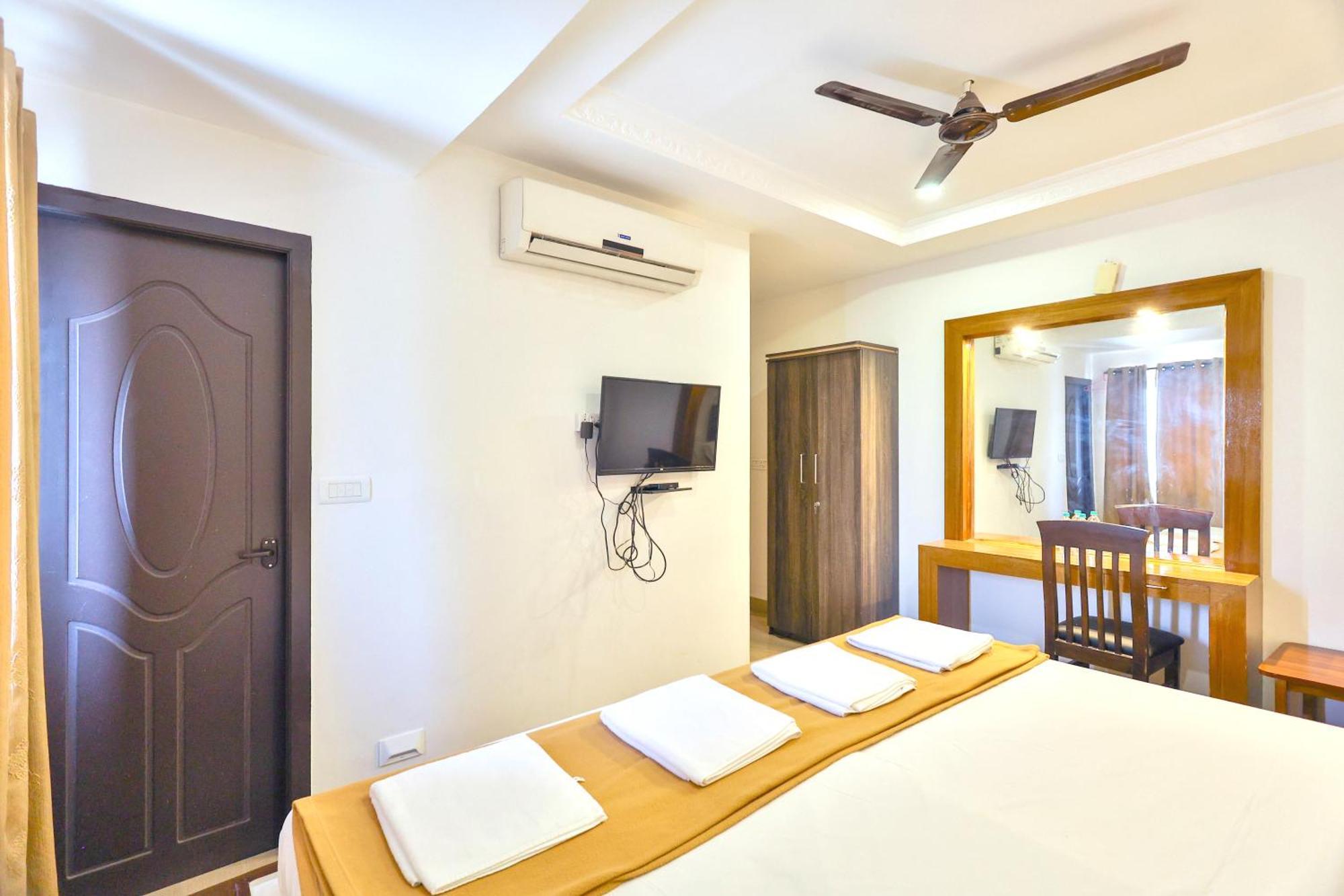 Hotel Golden Bliss Puducherry Eksteriør billede